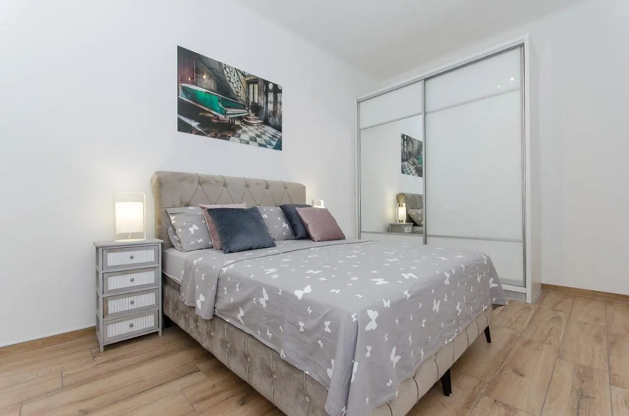Apartment Dujam Spalato